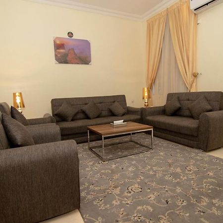 قصر رهوان للوحدات الفندقية - Rahwan Palace Hotel Units Baljurashi Dış mekan fotoğraf